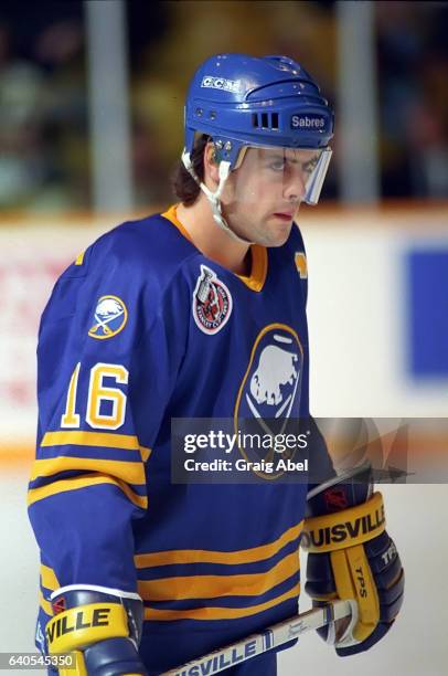 Pat Lafontaine of the the Buffalo Sabres prepares for the face-off against the Toronto Maple Leafs on October 28, 1992 at Maple Leaf Gardens in...