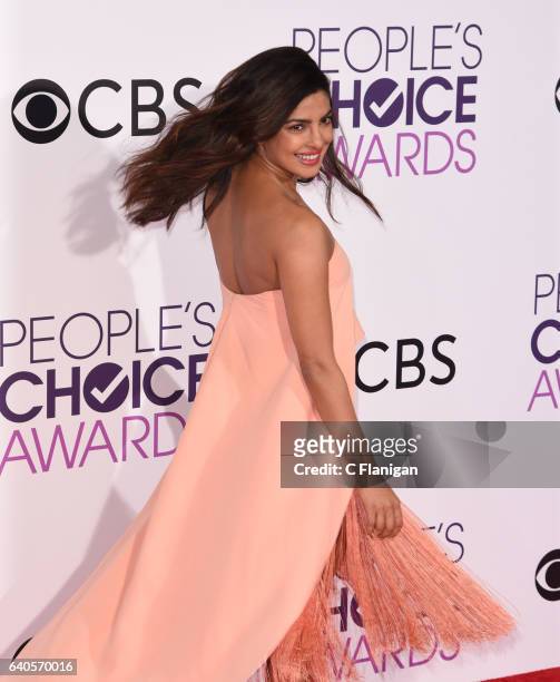 Priyanka Chopra attends the People's Choice Awards 2017 at Microsoft Theater on January 18, 2017 in Los Angeles, California.