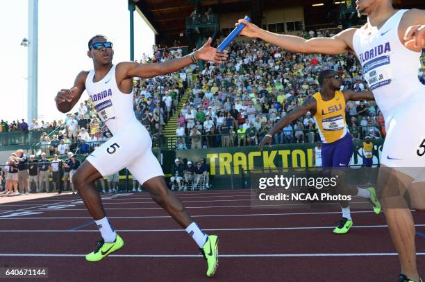 Dedric Mathis 13 Dedric Dukes Photos & High Res Pictures - Getty Images
