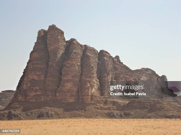 19 Geology Of Qatar Stock Photos, High-Res Pictures, and Images - Getty ...