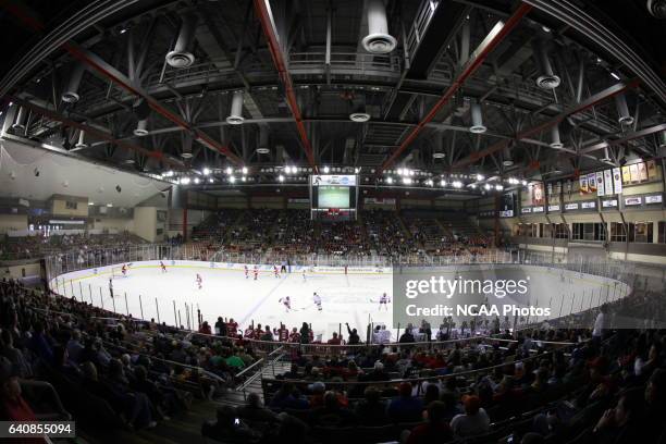 Mercyhurst Ice Rink 574 Mercyhurst University Photos & High Res Pictures - Getty Images