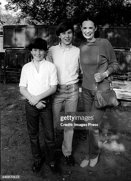 Gloria Vanderbilt and sons Anderson Cooper & Carter Cooper circa 1980 in New York City.