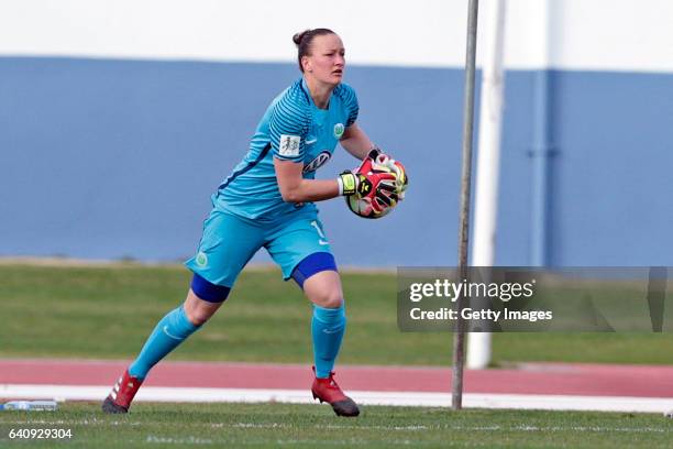 Almuth Schult of Wolfsburg during the Women's Friendly Match between VfL Wolfsburg Women's and SC Huelva on February 2, 2017 in Vila Real Santo...