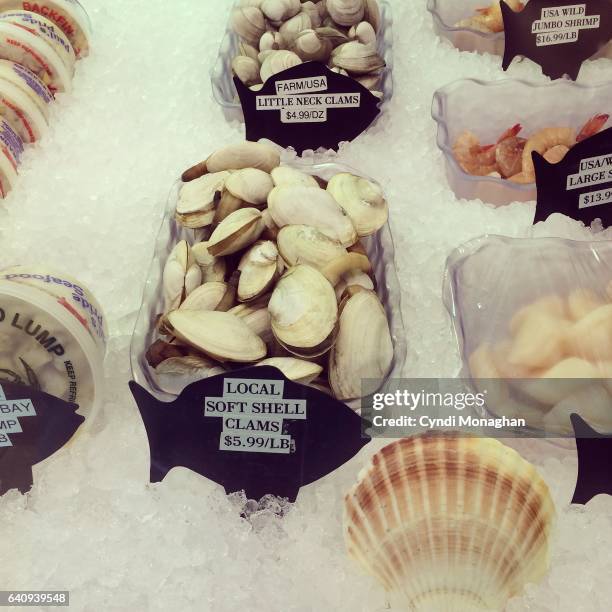 Shellfish Label Crab Label Photos and Premium High Res Pictures - Getty Images
