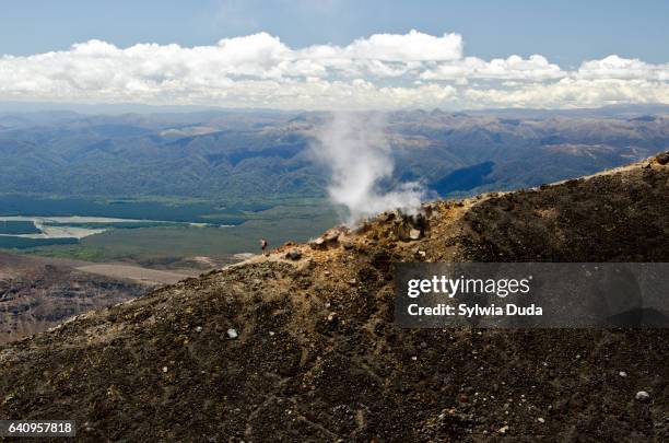 Volcano Rim Vulcan (Volcano) Photos and Premium High Res Pictures - Getty Images