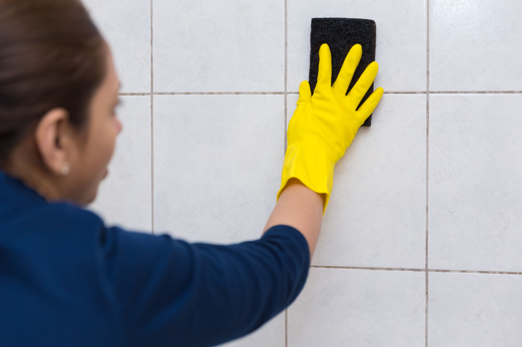 These maids never cleans properly, I will do it myself These maids never cleans properly, I will do it myself