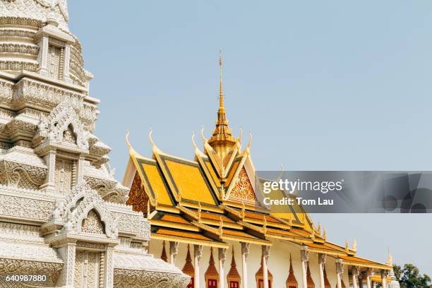 the royal palace, phnom penh, cambodia - phnom penh stock pictures, royalty-free photos & images