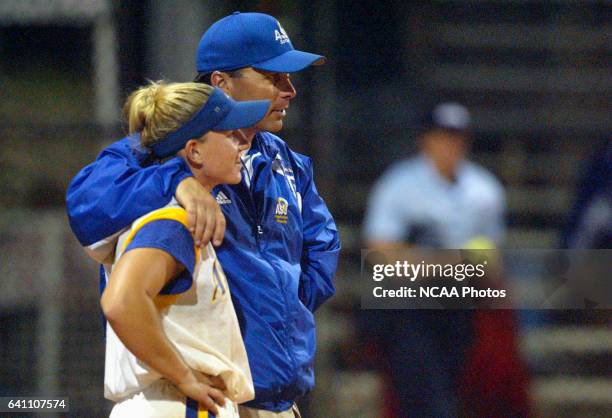 Coach Scott Pitcher 77 Coach Travis Scott Stock Photos, High-Res Pictures, and Images ...