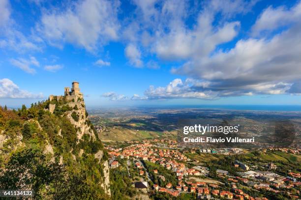 san marino, castello della guaita - fortaleza de guaita - san marino - fotografias e filmes do acervo