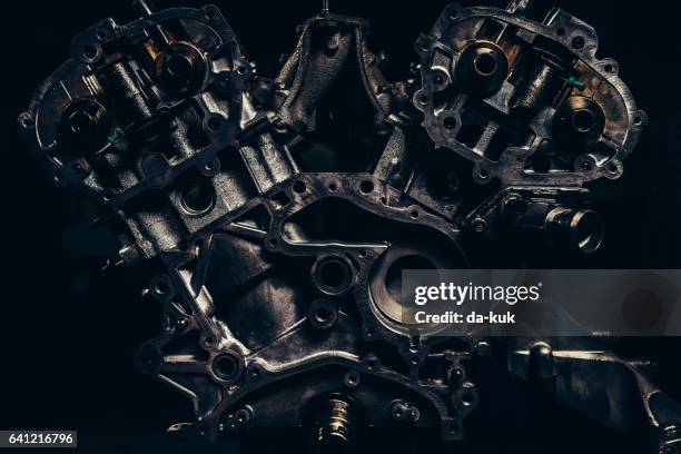v8 car engine close-up - valve replacement stock pictures, royalty-free photos & images