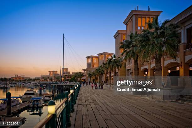 boardwalk at souq sharq in kuwait city, kuwait - kuwait fotografías e imágenes de stock