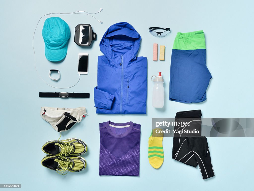 Men's Jogging supplies shot knolling style.