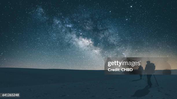 midnight journey across white sands national park - white sands national monument stock pictures, royalty-free photos & images