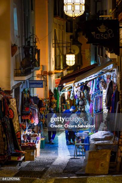 calle caldereria nueva in albaicín, granada - albaicín - fotografias e filmes do acervo