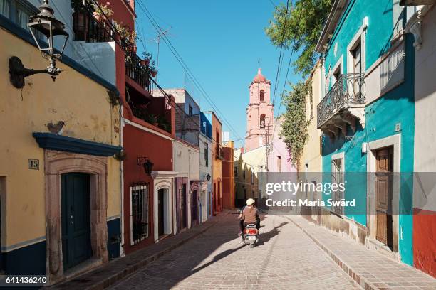 guanajuato - colorful street scene - guanajuato mexico stock pictures, royalty-free photos & images