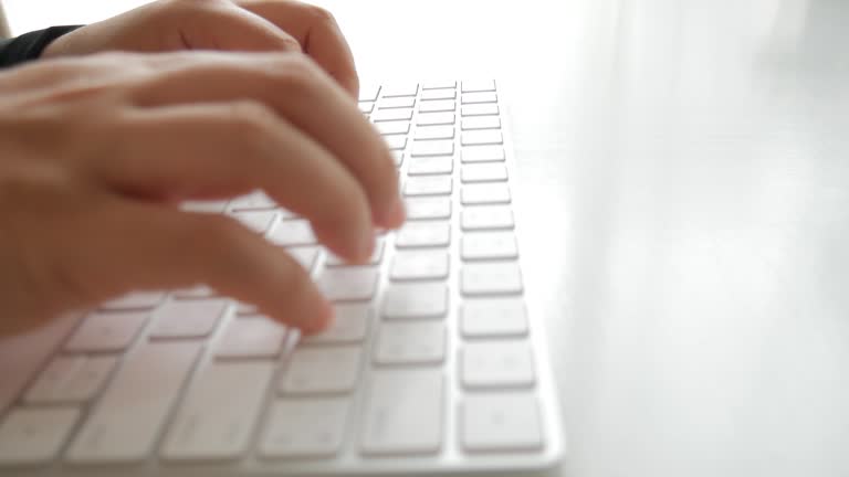Keyboarding Video 648 Keyboard Typing Icon Stock Videos, Footage, & 4K Video Clips ...
