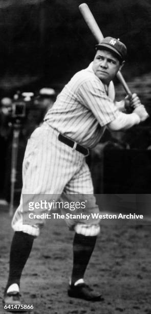New York Yankees, Babe Ruth at bat, circa 1925.