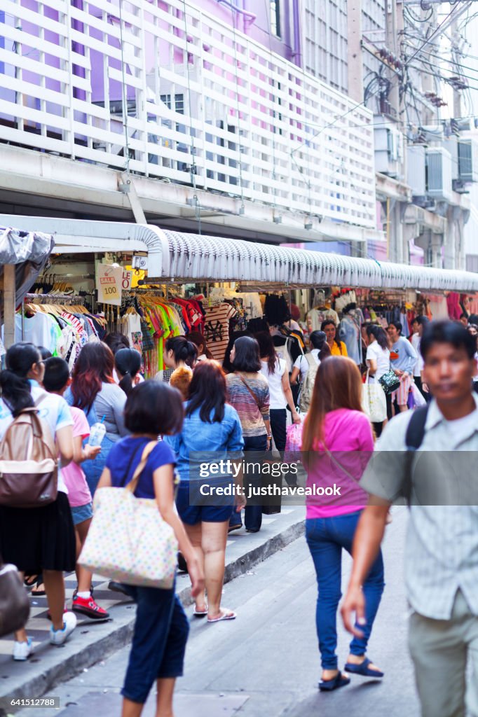 Shopping thai people
