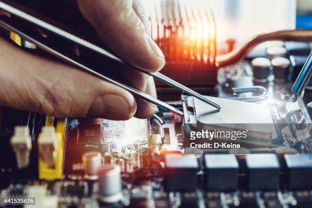 engineer - science and technology stock pictures, royalty-free photos & images