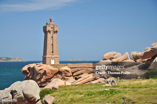 pink granit lightouse - ciel sans nuage 個照片及圖片檔