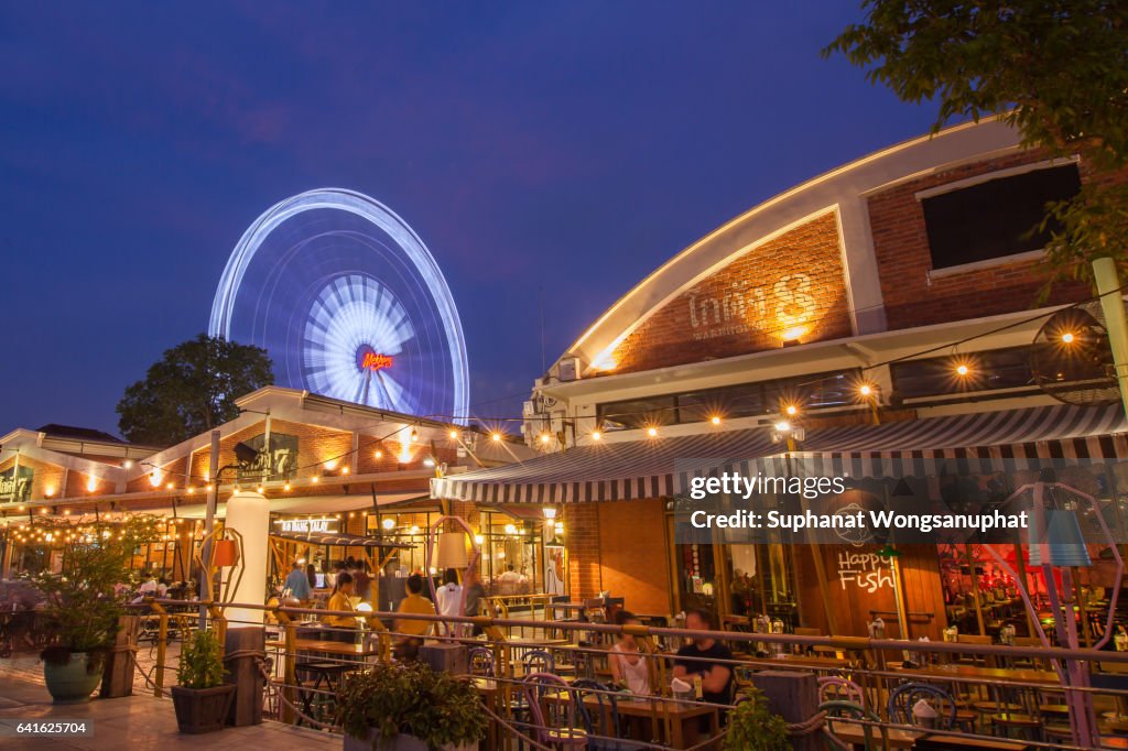 ASIATIQUE The Riverfront Factory. Over 500 fashion boutiques housed in Factory District of Asiatique The Riverfront.