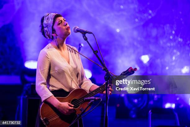 Lisa O'Neill performs in concert at Palau de la Música Catalana on February 08, 2017 in Barcelona, Spain.