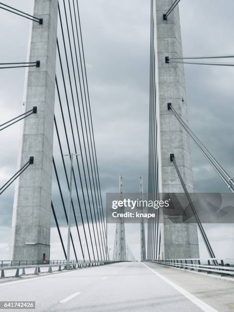 öresundsbron 厄勒海峽大橋之間瑪律默哥本哈根 - oresund region 個照片及圖片檔
