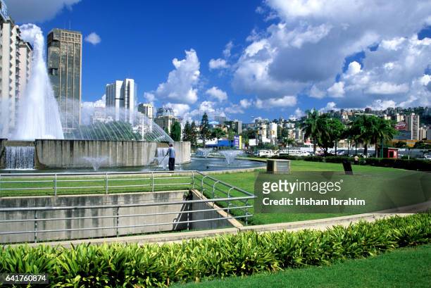 plaza venezuela, caracas, venezuela - caracas venezuela stock pictures, royalty-free photos & images