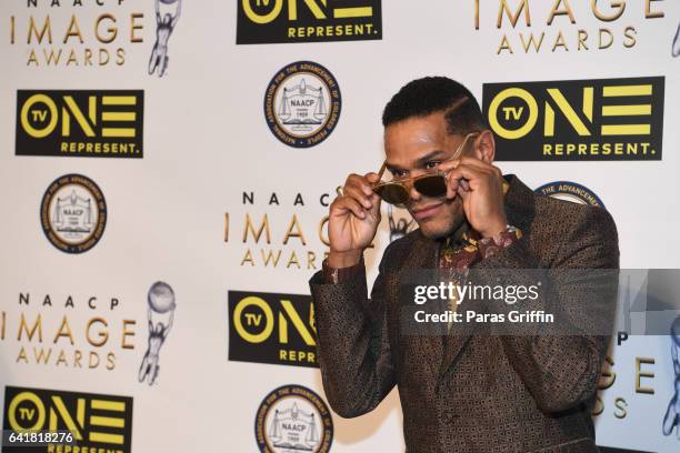 Singer Maxwell attends 48th NAACP Image Dinner at Pasadena Convention Center on February 10, 2017 in Pasadena, California.