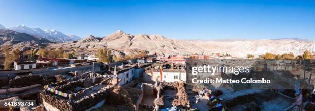 lo manthang town, upper mustang region, nepal - ローマンタン ストックフォトと画像