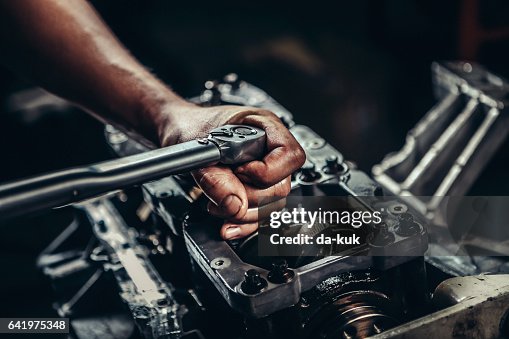 V8-Auto-Motor-Reparatur V8-Auto-Motor-Reparatur