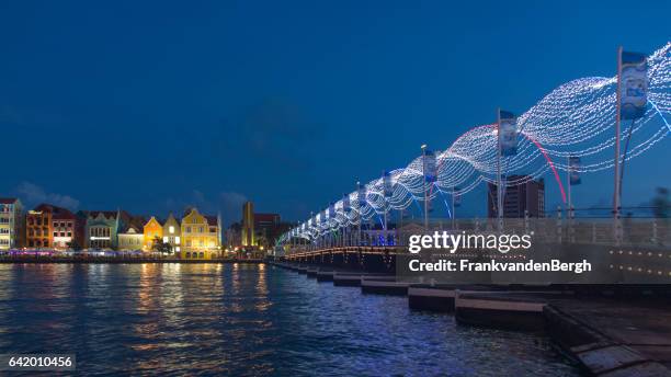 willemstad by night - verlicht stock pictures, royalty-free photos & images