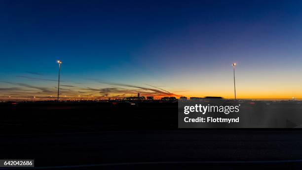 schiphol airport skyline - amsterdam schiphol airport stock pictures, royalty-free photos & images
