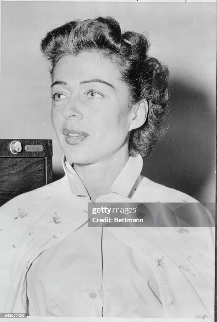 Actress Gail Russell in Courtroom