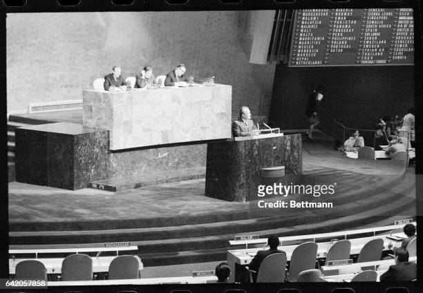 Willy Brandt, West German Chancellor, addressing the United Nations General Assembly.