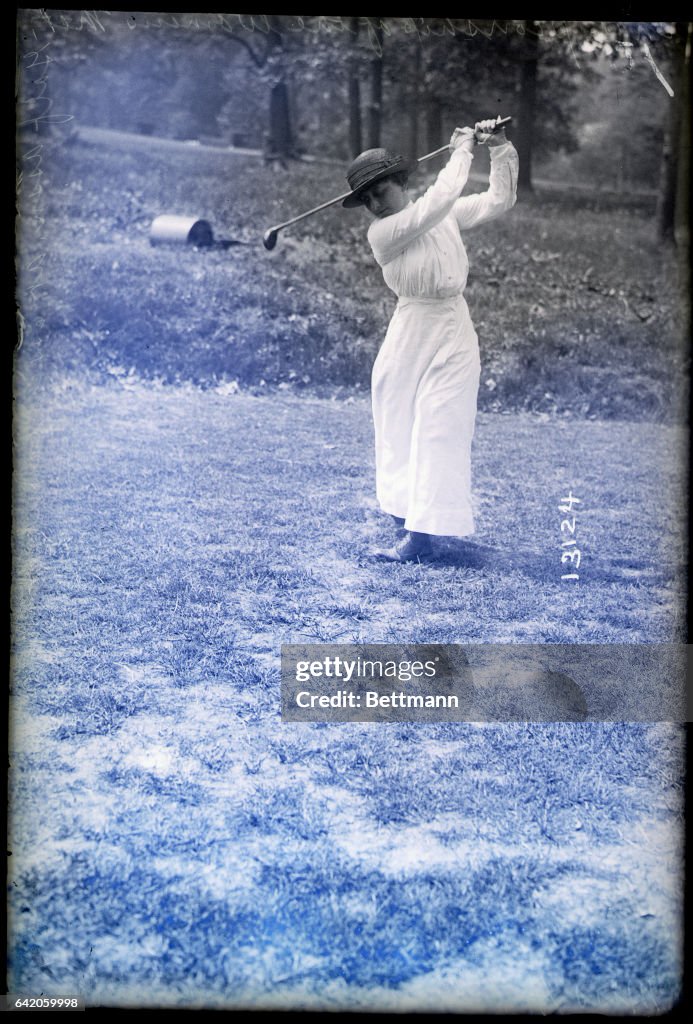 Mrs. H. Blumenthal Swings Golf Club