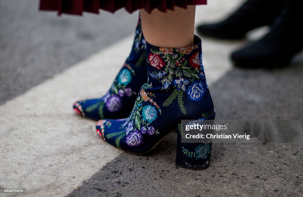 Street Style - New York Fashion Week February 2017 - Day 7