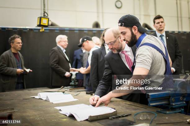 Martin Schulz , the chancellor candidate of the German Social Democrats visits vocational assistance for youth on February 16, 2017 in Essen,...