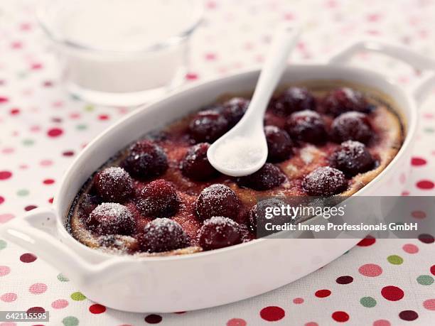 cherry clafoutis ( step by step : final) - flan stock pictures, royalty-free photos & images