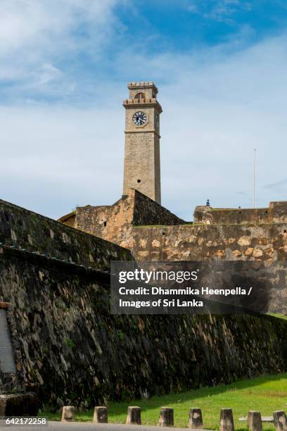 galle fort clock tower - galle sri lanka stock-fotos und bilder