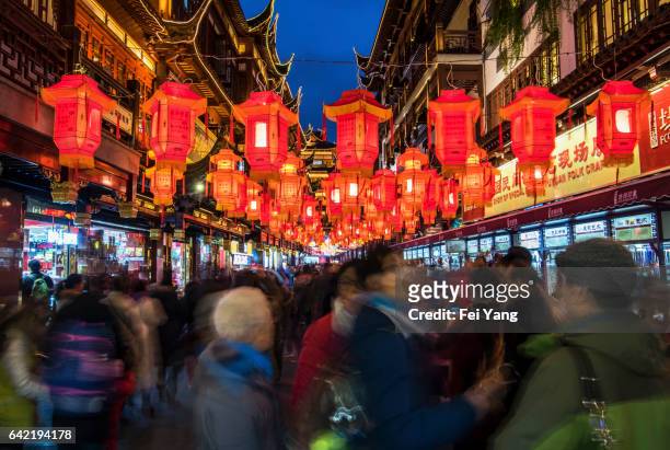 chinese new yaear - chinese lantern festival stockfoto's en -beelden