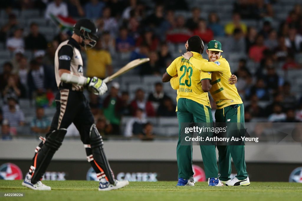 New Zealand v South Africa - 1st T20