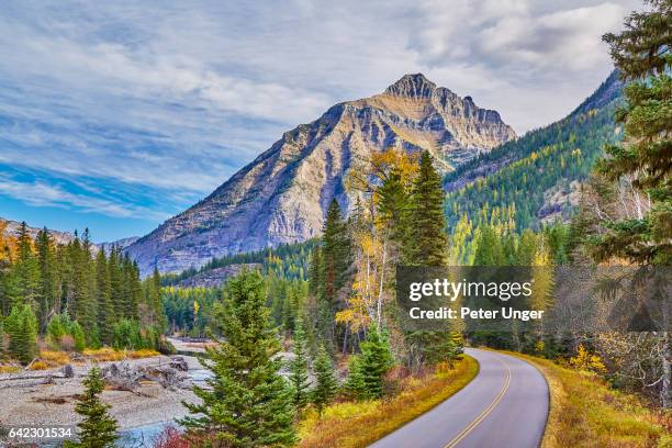 glacier national park,montana,usa - going to the sun road stock pictures, royalty-free photos & images