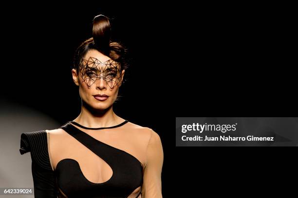 Pilar Rubio walks the runway at the Maya Hansen show during the Mercedes-Benz Madrid Fashion Week Autumn/Winter 2017 at Ifema on February 17, 2017 in...