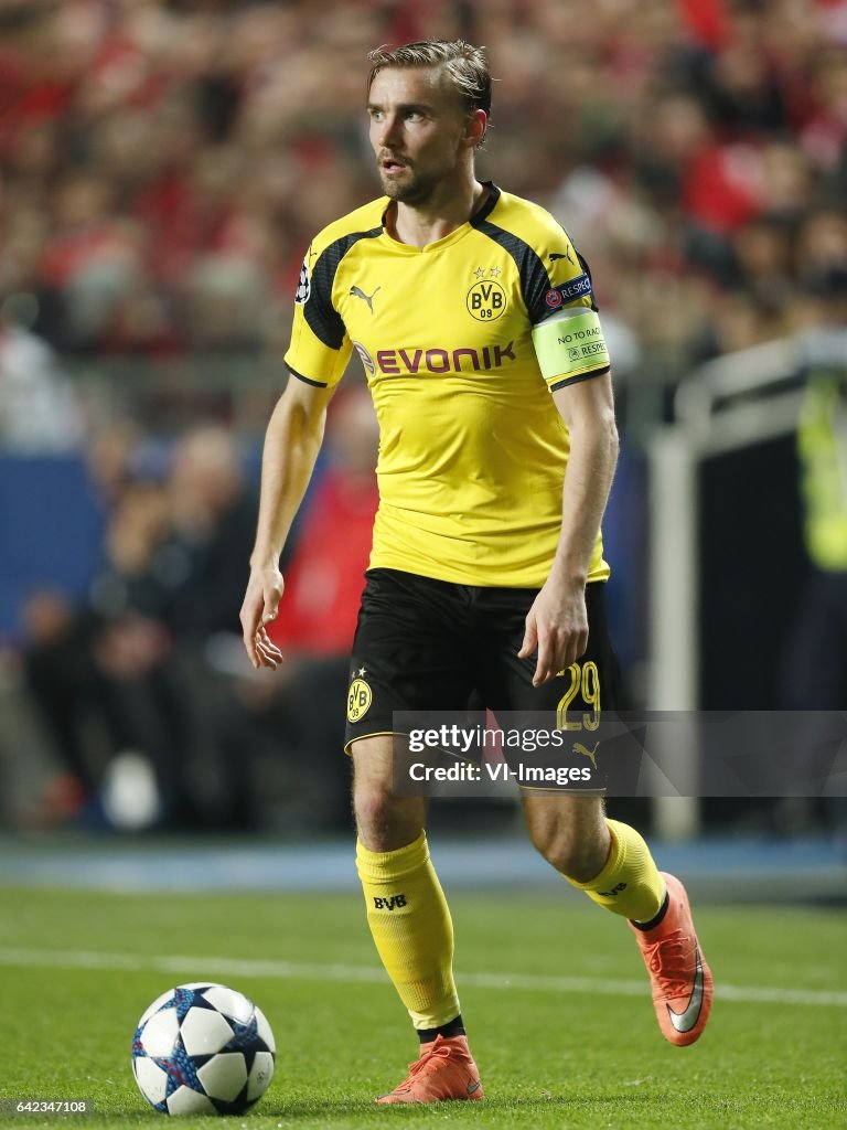 UEFA Champions League"SL Benfica v Borussia Dortmund"