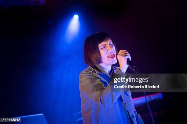 Italian singer Elisa performs on stage at O2 ABC2 Glasgow on February 17, 2017 in Glasgow, Scotland.