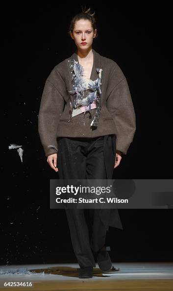 CHALAYAN - Runway - LFW February 2017 CHALAYAN - Runway - LFW February 2017