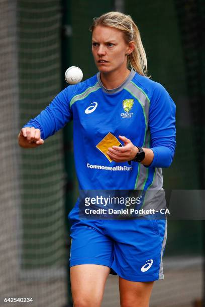 Kristen Beams prepares to bowl during a Southern Stars training session at Melbourne Cricket Ground on February 18, 2017 in Melbourne, Australia.