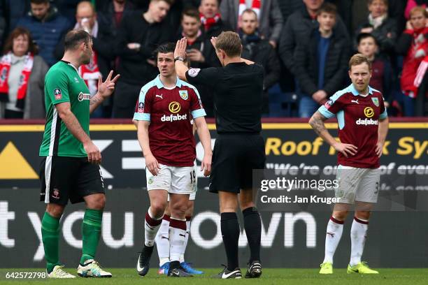 Matt Rhead Burnley Lincoln Photos and Premium High Res Pictures - Getty Images