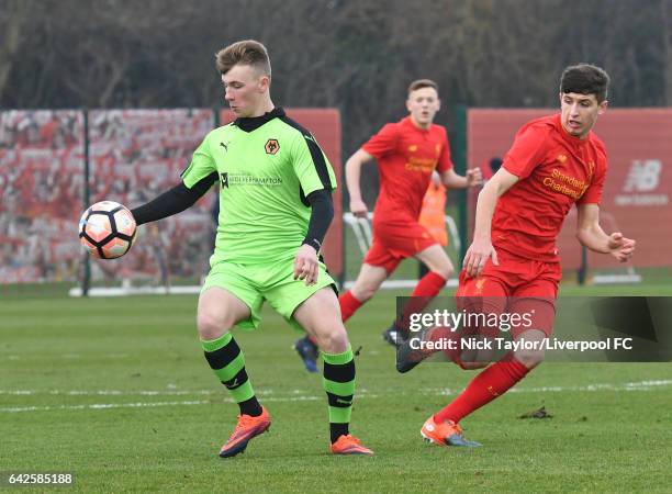 Anthony Driscoll-Glennon of Liverpool and Joshua Hesson of Wolverhampton Wanderers in action during the Liverpool v Wolverhampton Wanderers U18...